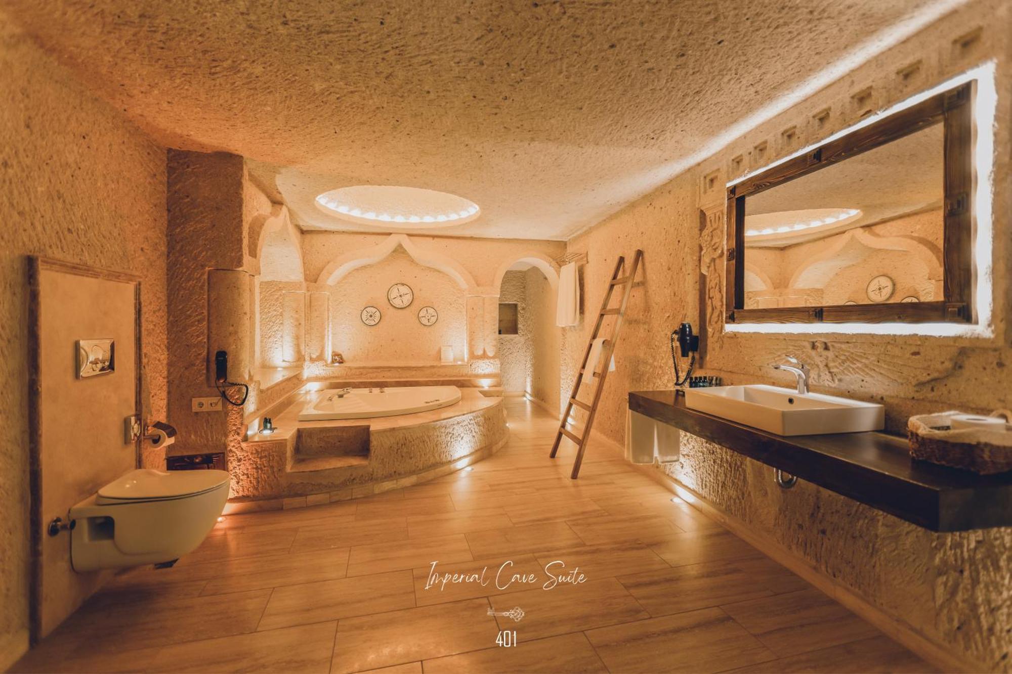 Nino Cave Suites 于尔居普 外观 照片